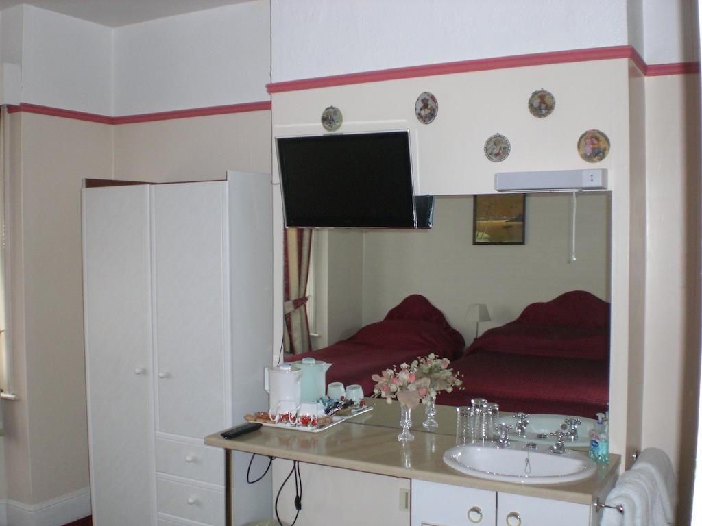 Melville Lodge Gatwick Horley Quarto foto